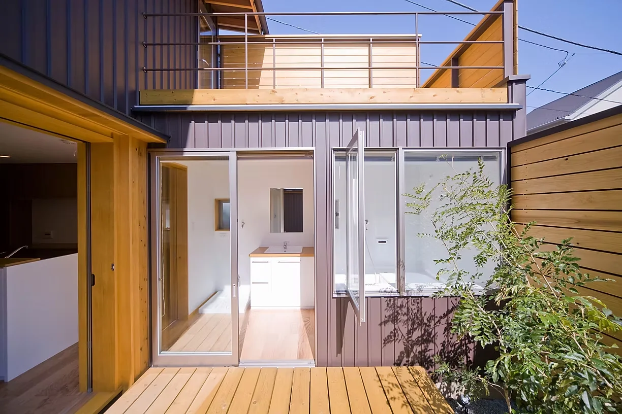 House in Endo