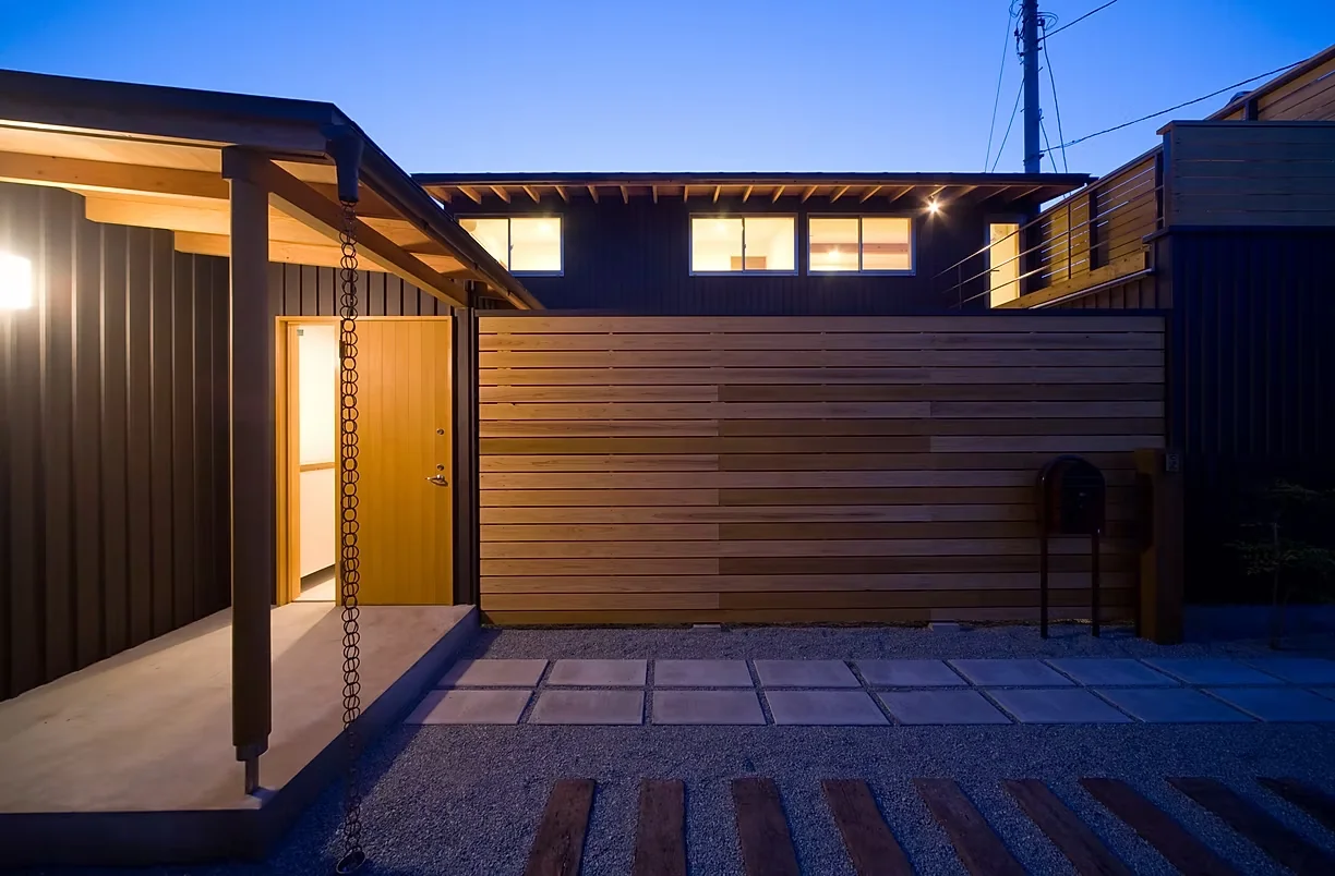 House in Endo