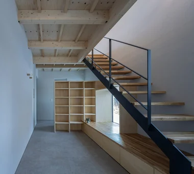 House of the Cityscape｜Custom-built house｜Stairs