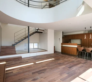 Light-Gathering House｜Sustainable Homes｜Custom-built house｜LDK